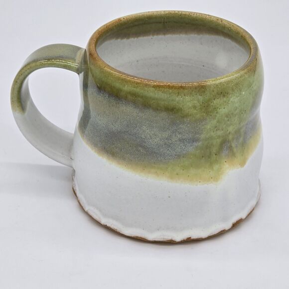 Signed Studio Pottery Mug Green and Cream Ruffled Base - Picture 2 of 4
